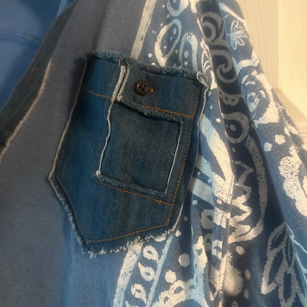 Blue Paisley Women's Top - Picture 4 of 7